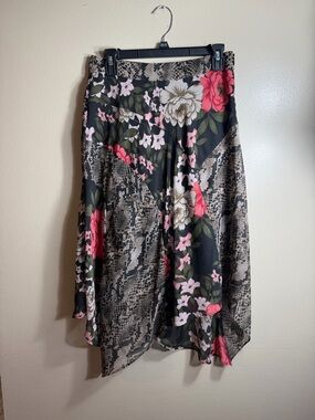 INC International Concepts Y2K Floral Snakeskin Print Asymmetrical 2 Petite
